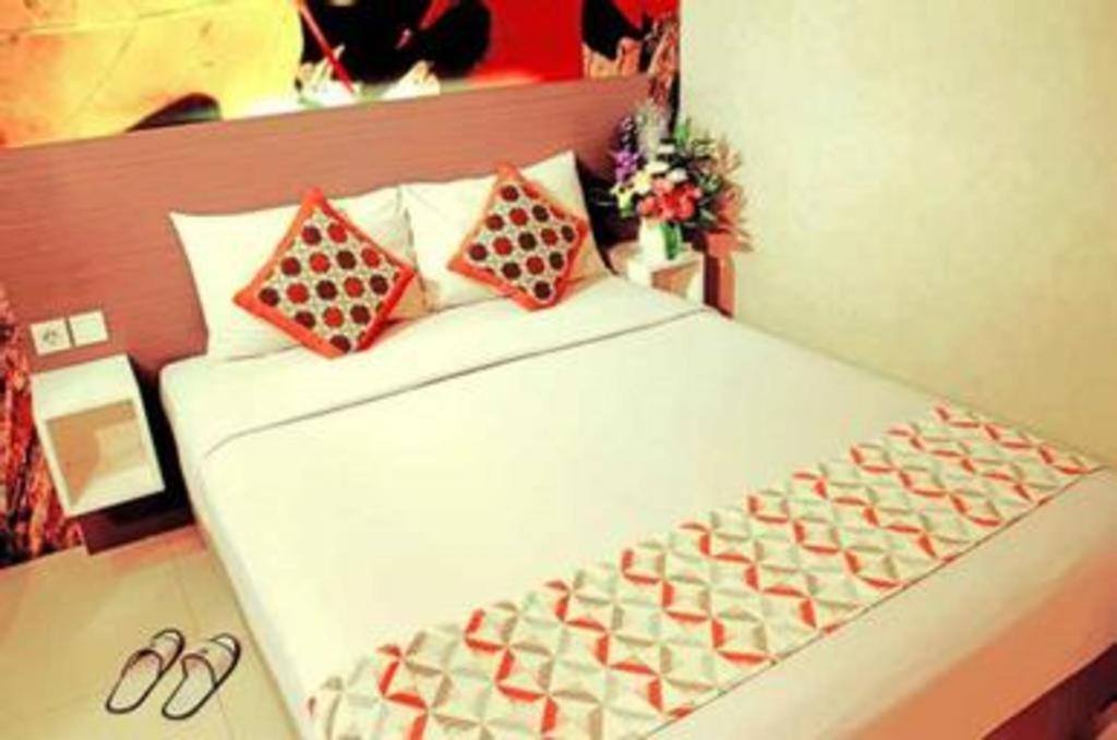 Clay Hotel Jakarta Exterior photo